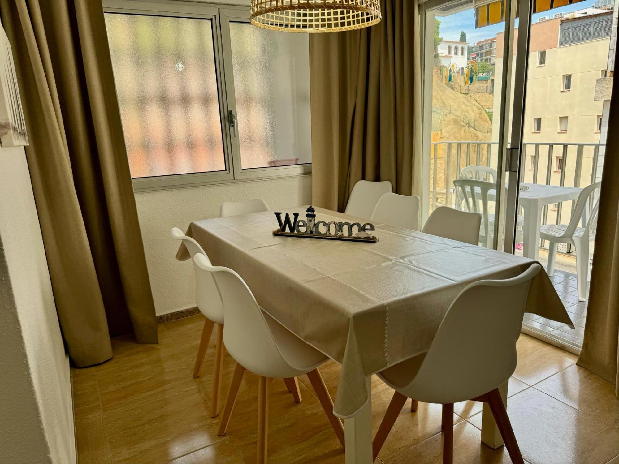 New Borodin Family Ab Apartment Lloret de Mar Bagian luar foto
